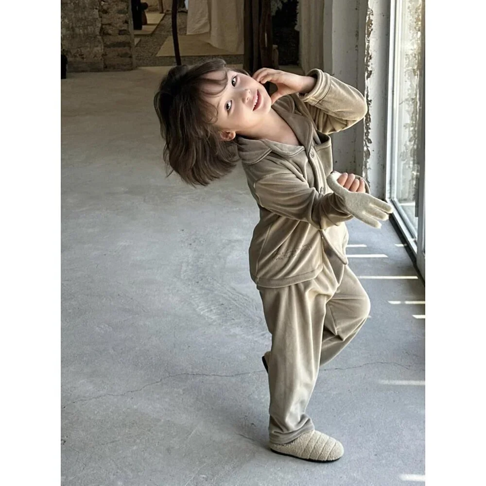 Kids Fleece Clothing Set, Cozy Winter Flannel Long Sleeve Top and Pants